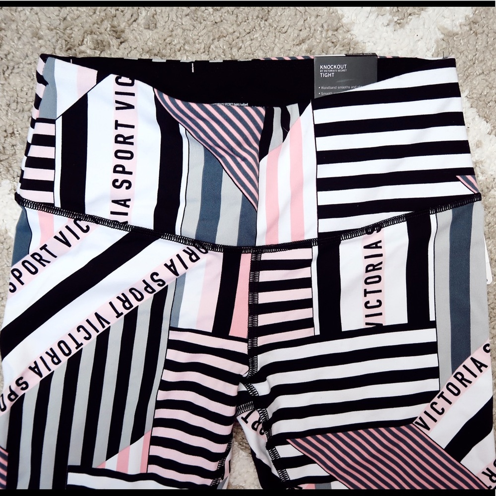 Victoria’s Secret Knockout Leggings